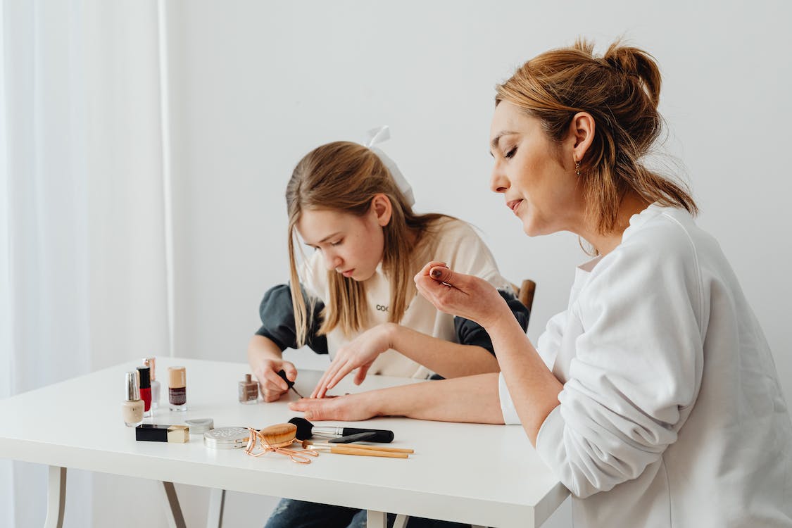 Eco-Friendly Make-Up? Let’s Talk About That!