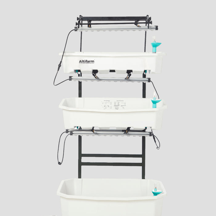 Altifarm with growlights